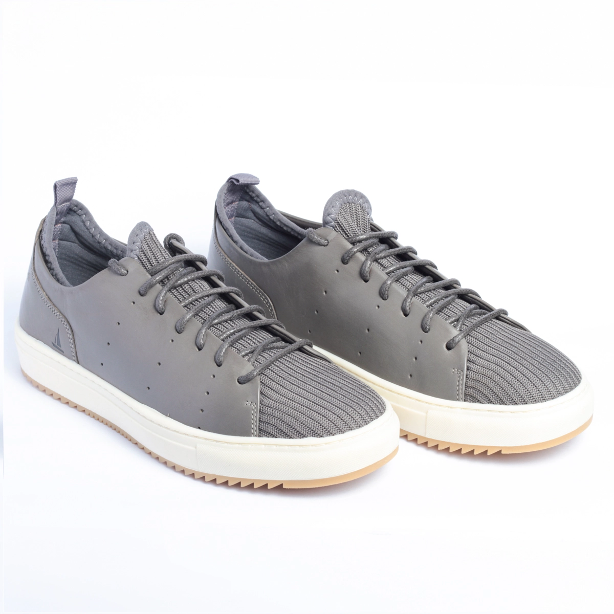 SNEAKER ACTIVE