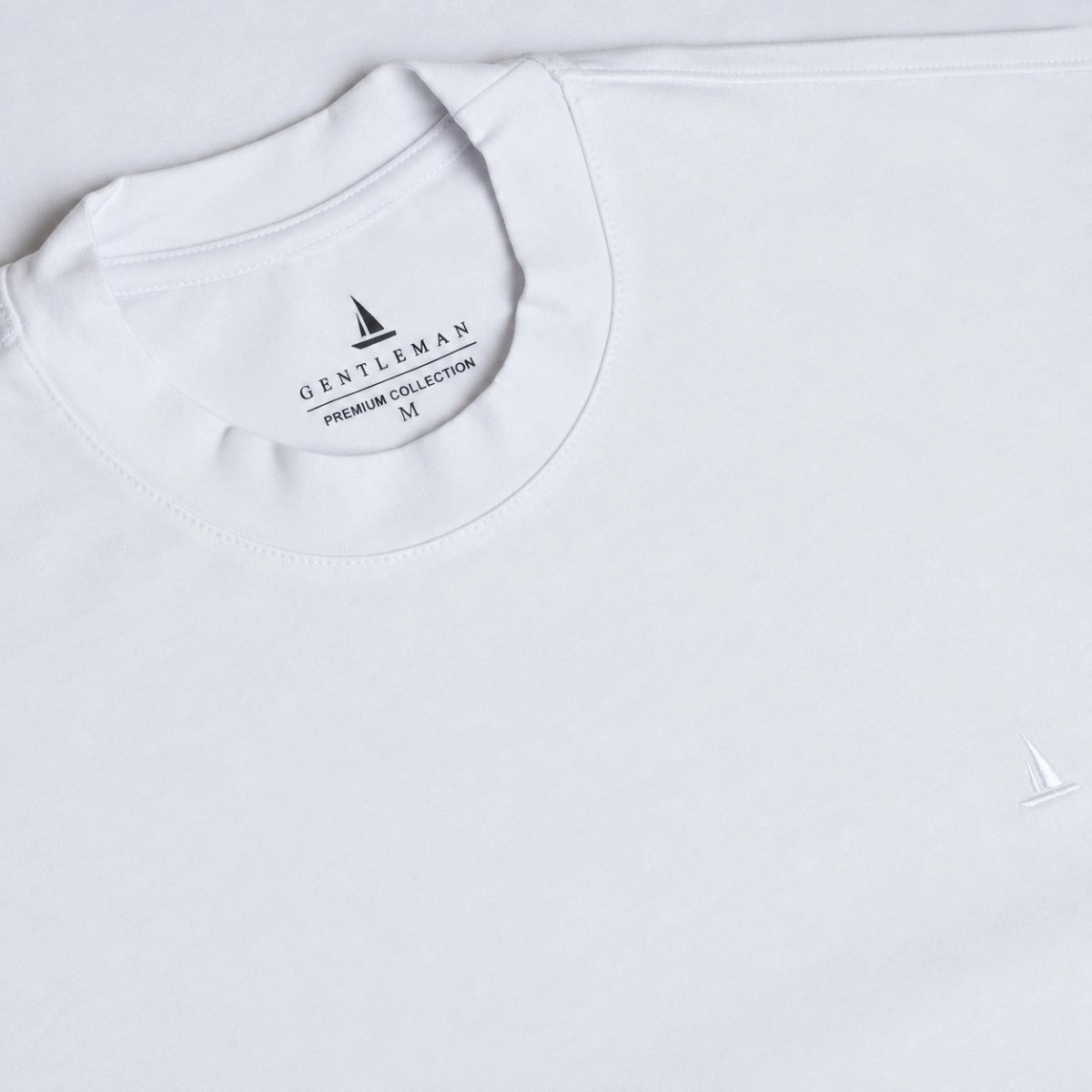 T-SHIRT PREMIUM GOLA MEDIA