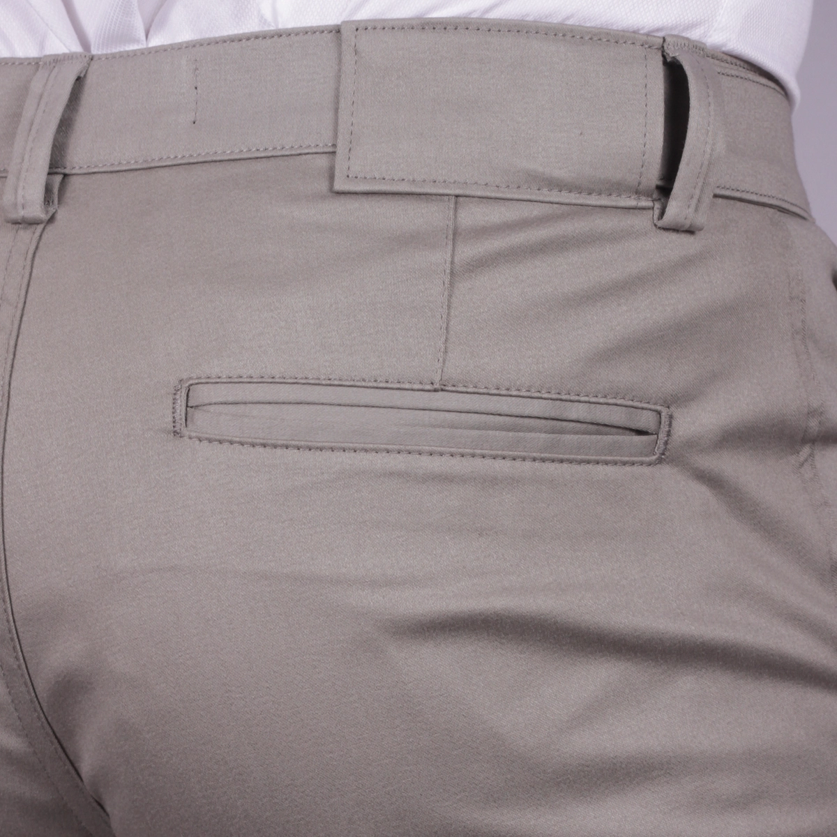 CALÇA SARJA ACETINADA MOOVE