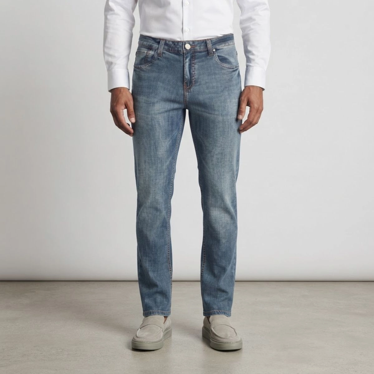 CALÇA JEANS DELAVÉ