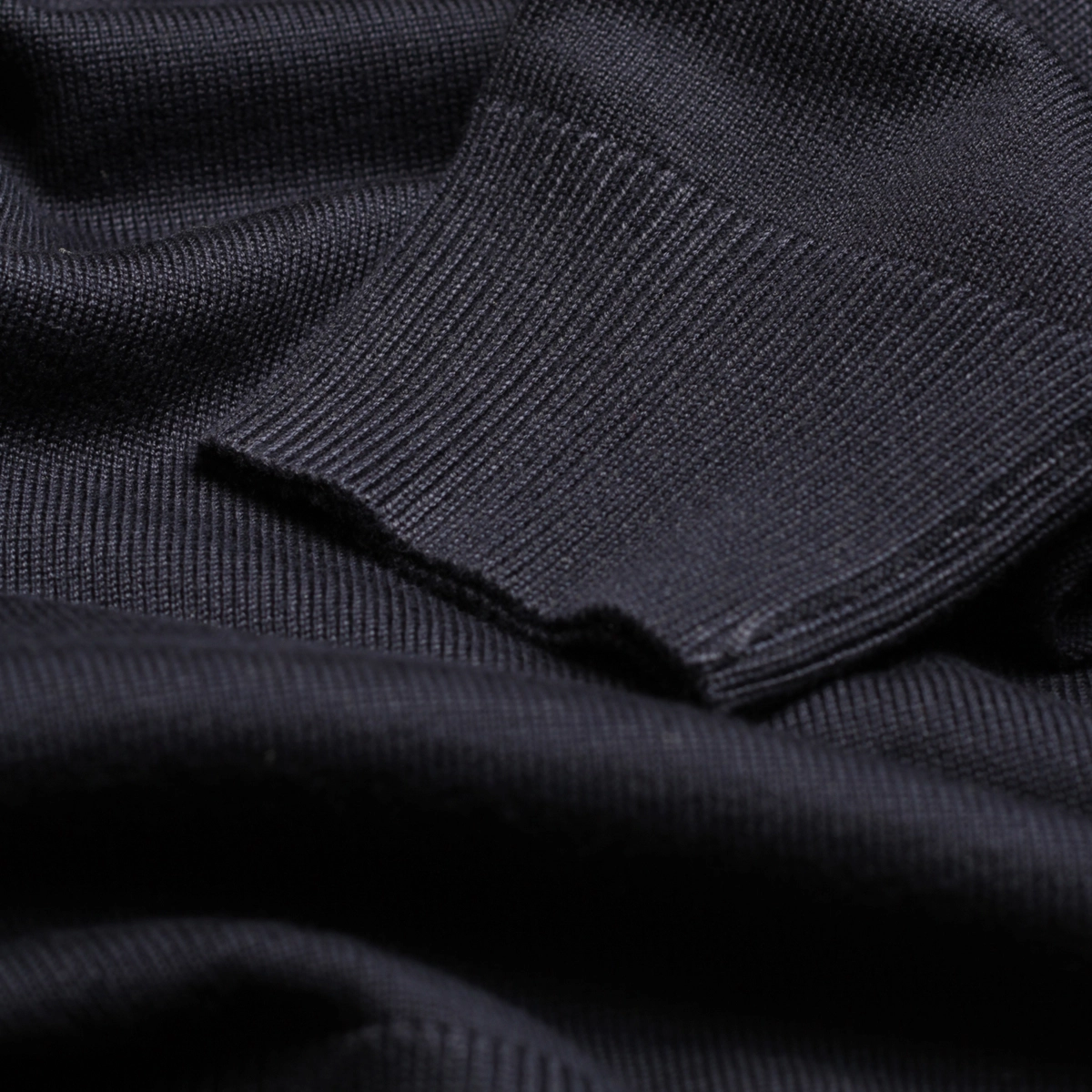 TRICOT GOLA MÉDIA