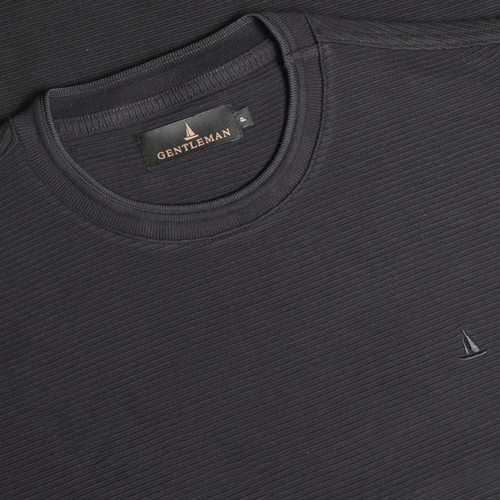 T-SHIRT TEXTURA ELASTANO