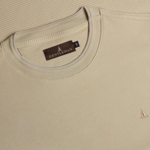T-SHIRT TEXTURA ELASTANO