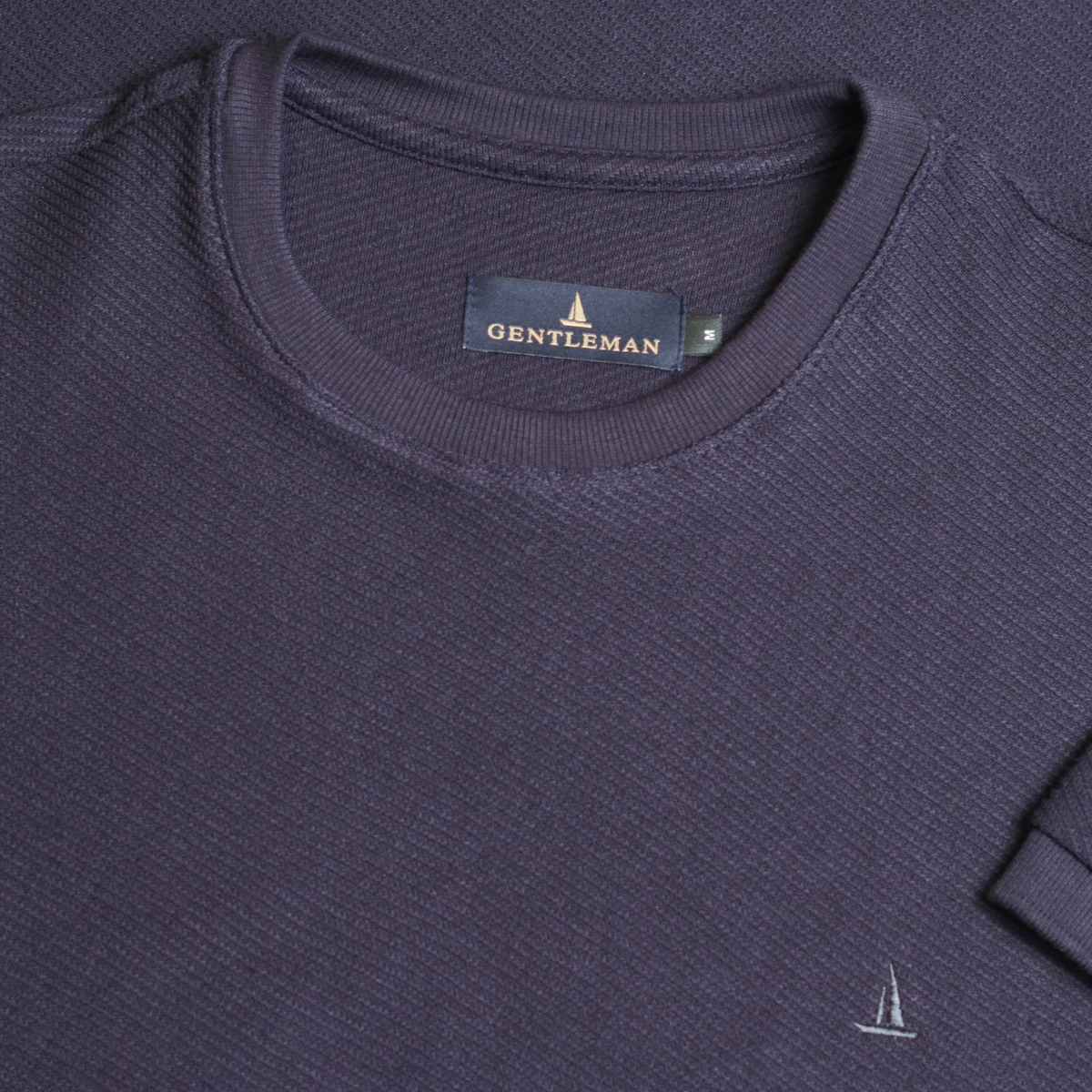 T-SHIRT TEXTURA DIAGONAL
