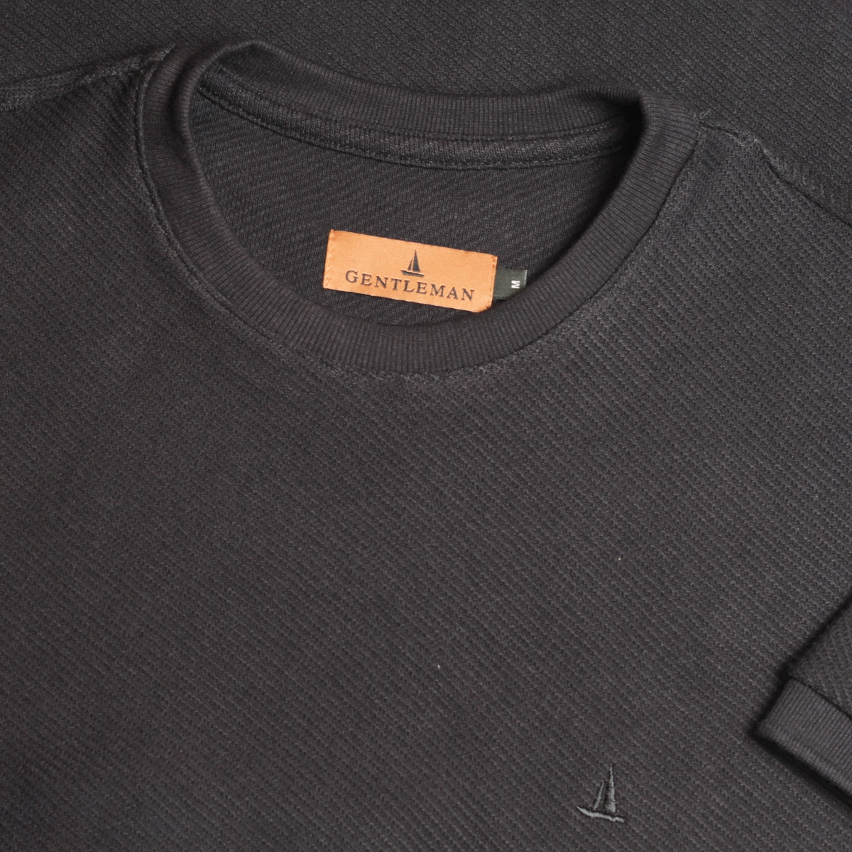 T-SHIRT TEXTURA DIAGONAL