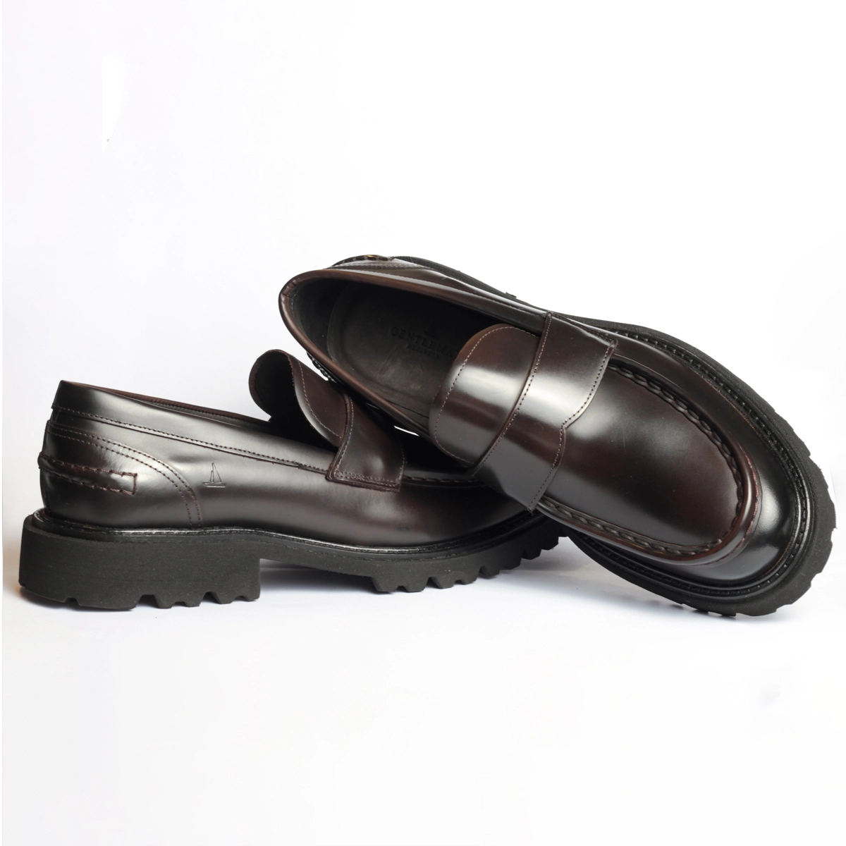SAPATO LOAFER WINDSOR