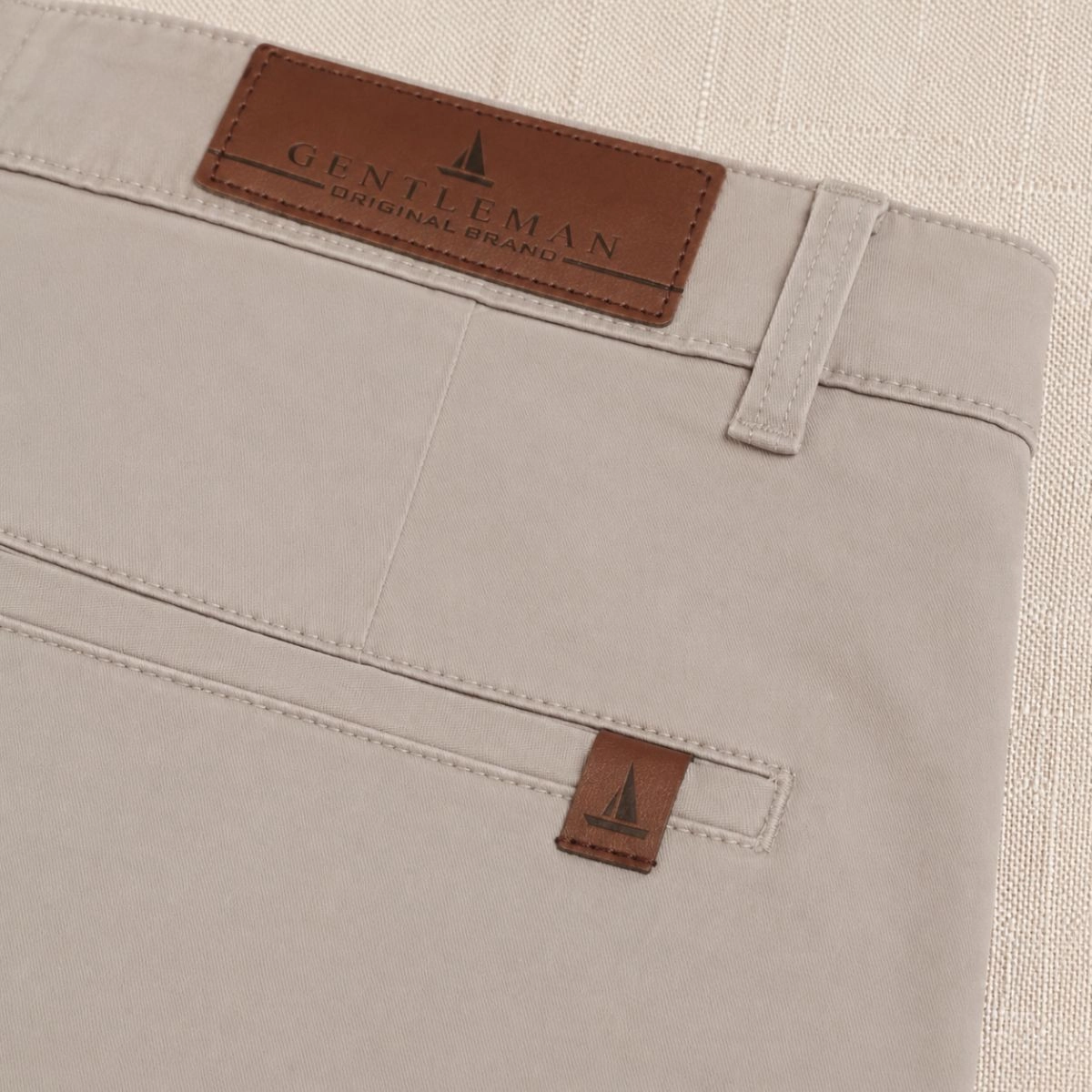 BERMUDA SARJA CLASSIC